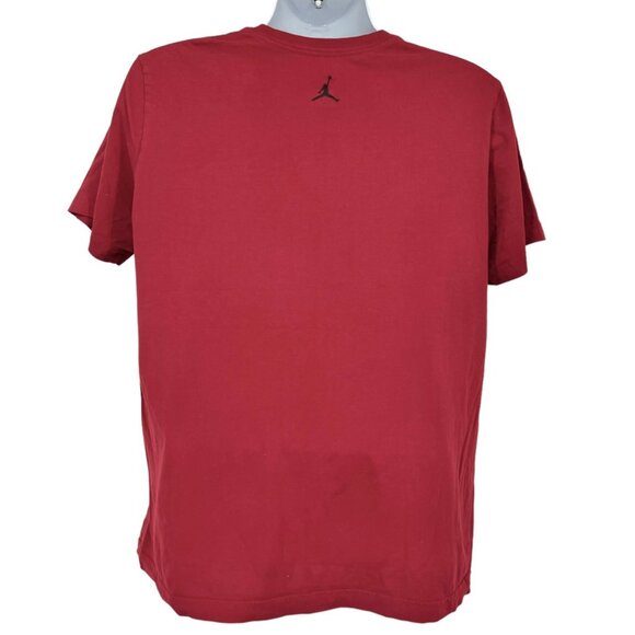 Jordan Big Boy Red Short Sleeve Logo Front T-shirt Size XL - Picture 3 of 9
